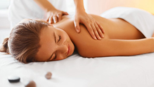 Massaggio rilassante allo Skin Swiss Center